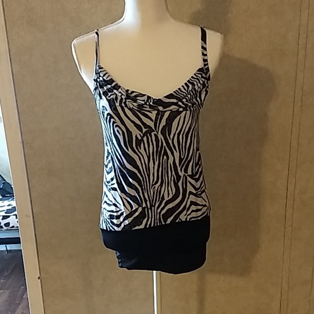 Women's shirt